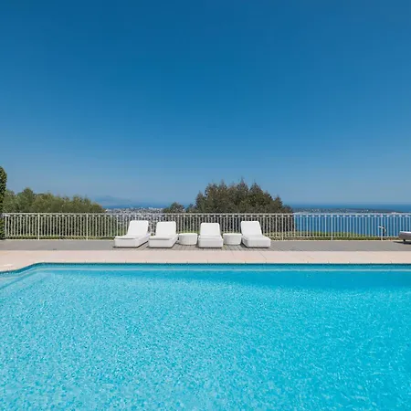 Ref 2183 - Cannes - Sea View For Rent Villa