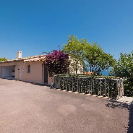 Ref 2183 - Cannes - Sea View For Rent *