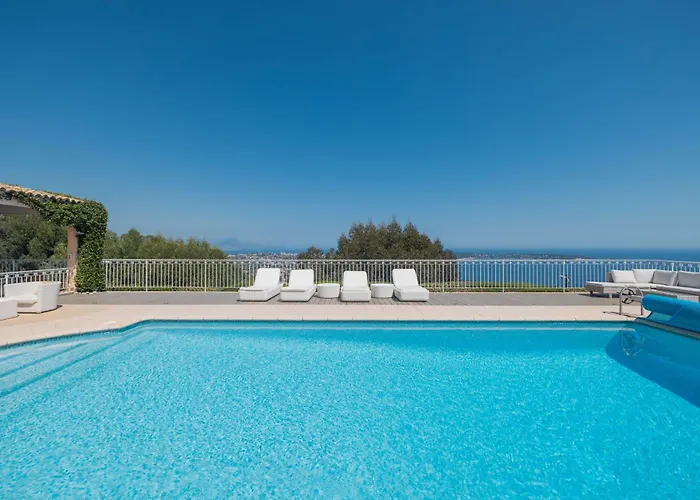 Ref 2183 - Cannes - Sea View For Rent فيلة