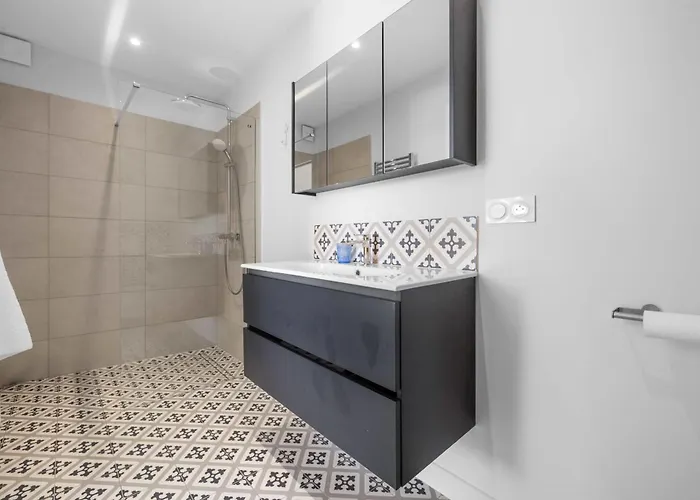 فيلة Ref 2183 - Cannes - Sea View For Rent
